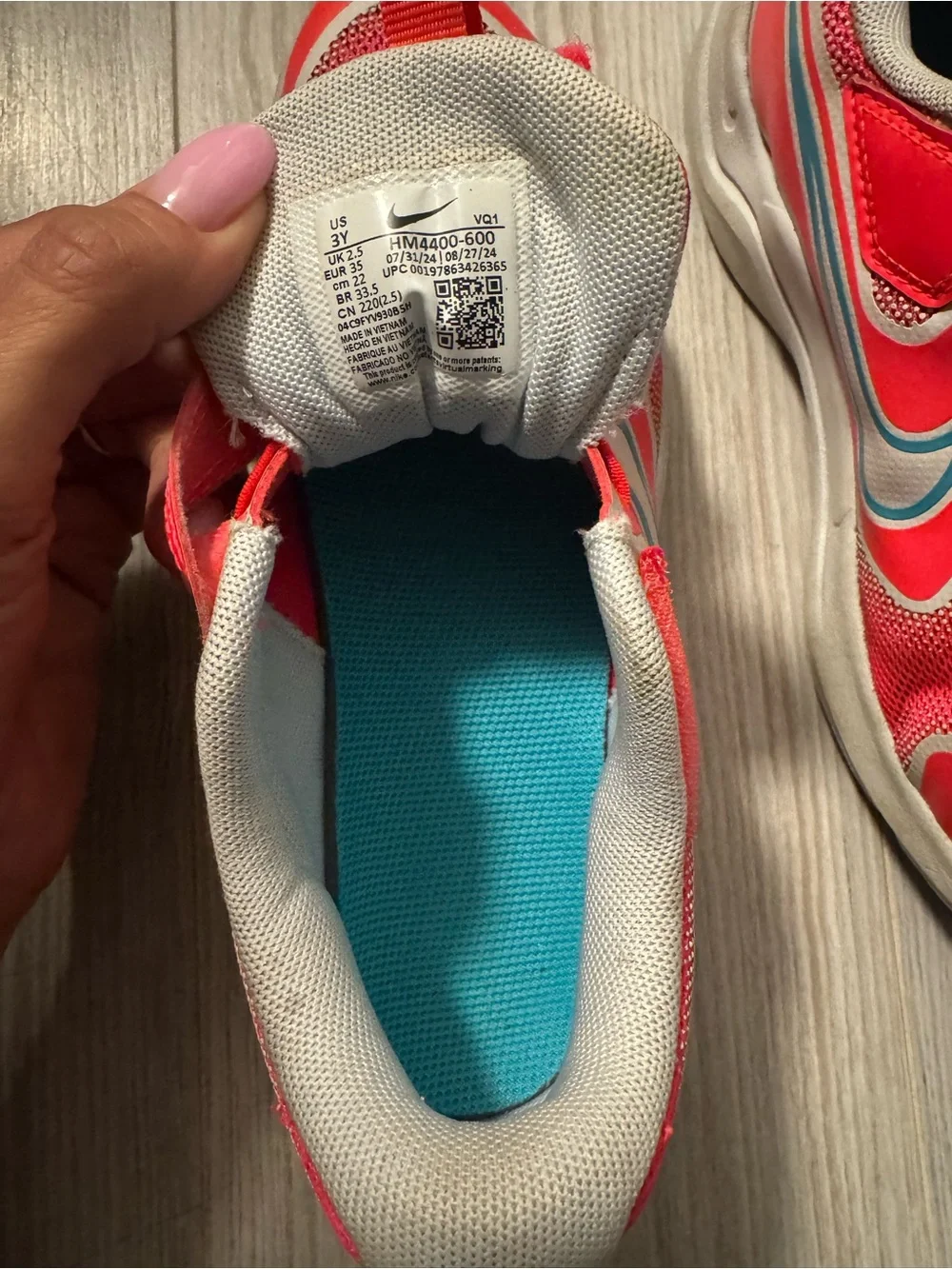 Nike Kids Red and White Hook-and-Loop Athletic Sneakers